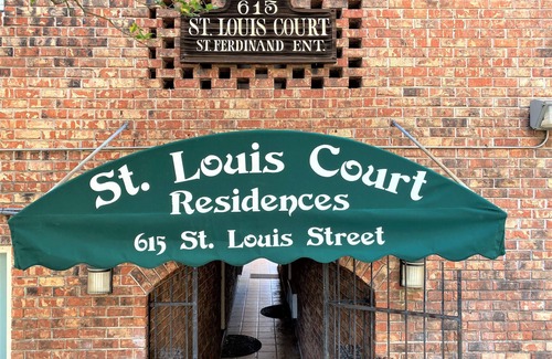 Baton Rouge Apartment | Fantastic New Remodel, Quiet Downtown Retreat