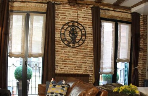 Old Town Apartment | Fantastic Old Town apartment