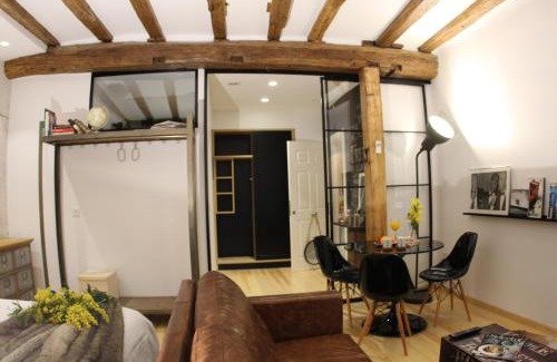 Old Town Apartment | Fantastic Old Town apartment