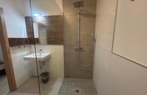 Kremsmuenster Apartment | FarawayHomes Aparthotel Krems