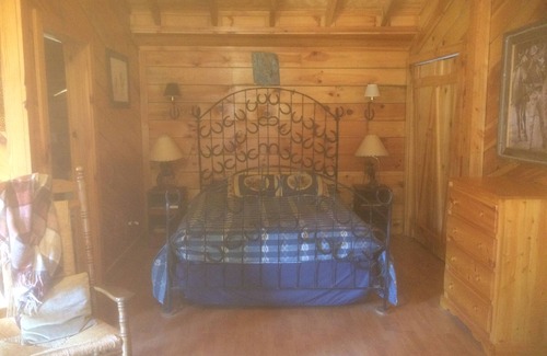 Seymour Resort | Farm Adventure: 100 acres! Fishing, hiking, animals, horses
