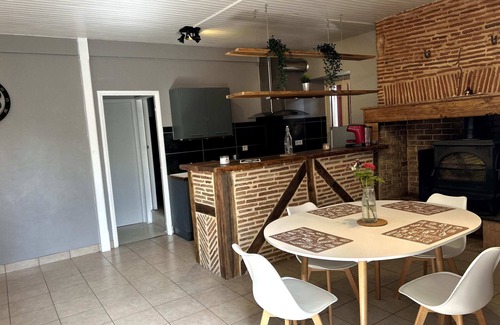 Lalinde Apartment | Farm cottage
