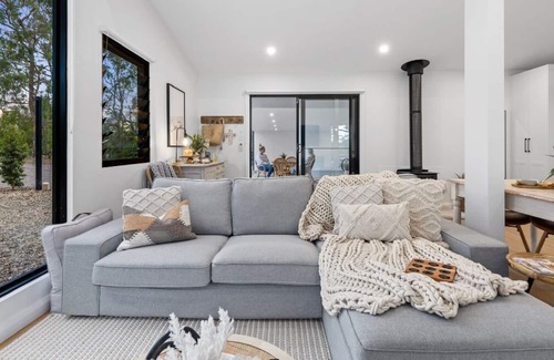 South Maroota Other | Farm House 100 -Your luxury farm stay. BRAND NEW!