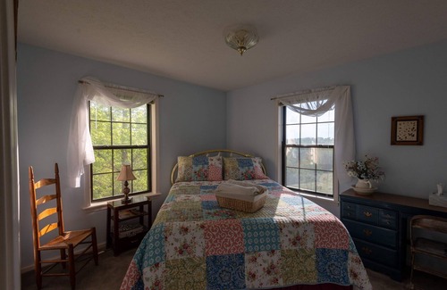 Harriet Other | Farm house overlooking pastures by the Buffalo River. Perfect starry nights.