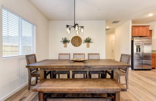 Roseville House | Farm-House Roseville Hotel Style Home!