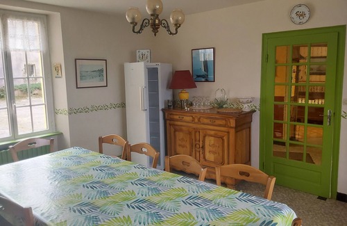 Poullan-sur-Mer House | farm sea view to the Douarnenez Bay