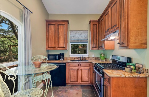 Fairhope House | Farm Stay: Come Stay With Us