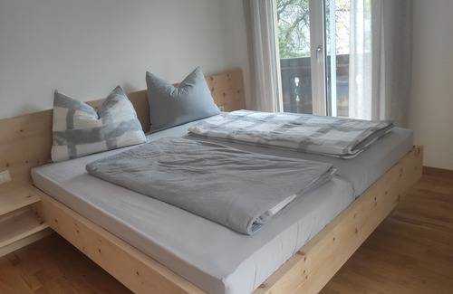 Laces Other | Farm with small animals, beautiful and quiet location, with panoramic view