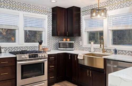 Nellysford House | Farmette On River by Wintergreen, Blue Ridge Pkwy, Wine Trail HotTub & Firepit!