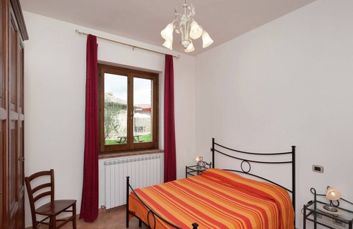 Passignano sul Trasimeno Other | Farmhouse near Lake Trasimeno with Pool