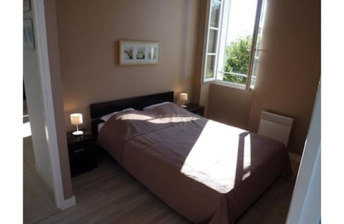 Saujon Apartment | Farmhouse apartment, heated swimming pool, garden - La Trémière