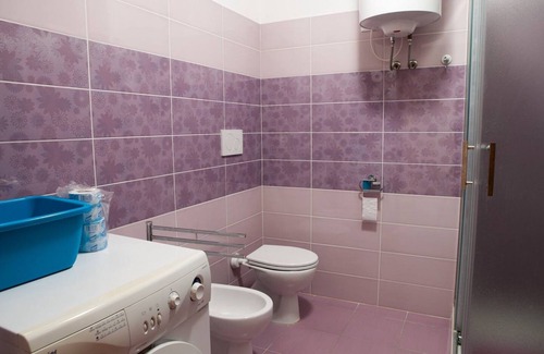 Piombino Other | Farmhouse 'Appartamento Vicino Al Mare' with Private Garden, Wi-Fi and Air Conditioning