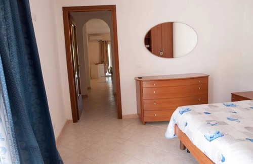 Piombino Other | Farmhouse 'Appartamento Vicino Al Mare' with Private Garden, Wi-Fi and Air Conditioning