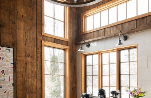 Kennebunkport House | Farmhouse Experience in a Beachside Community