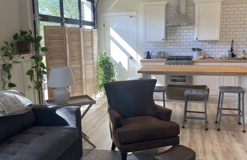 Rapid City House | Farmhouse Guesthouse