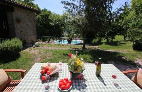 Apecchio House | Farmhouse in Apecchio with Swimming Pool, Terrace, Garden