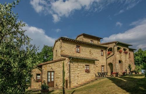 Montepulciano House | Farmhouse in Montepulciano with Pool Views, cleaning included