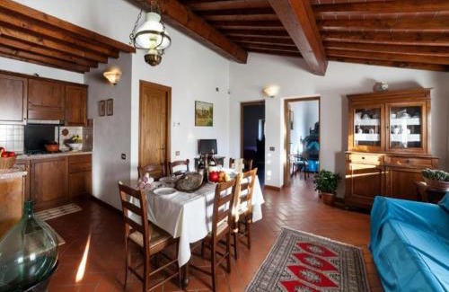 Poppi House | Farmhouse in Tuscany with Pool and Valley Views