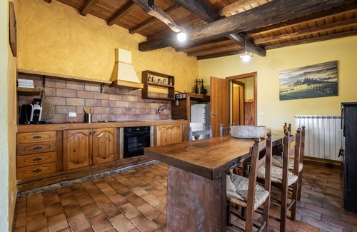 Pitigliano Other | Farmhouse "Sasso Bianco" with Shared Pool, Private Terrace & Wi-Fi