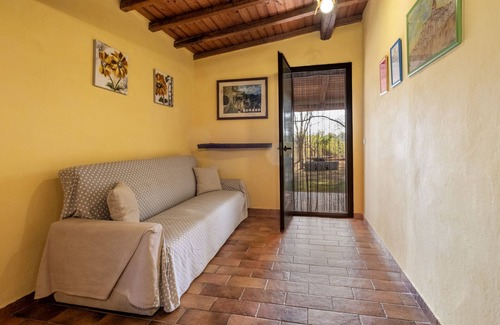 Pitigliano Other | Farmhouse "Sasso Bianco" with Shared Pool, Private Terrace & Wi-Fi