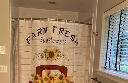 Greenbank House | Farmhouse Style In The Woods With Private Trail