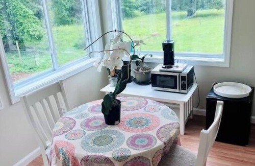 Geneva House | Farmhouse Suite