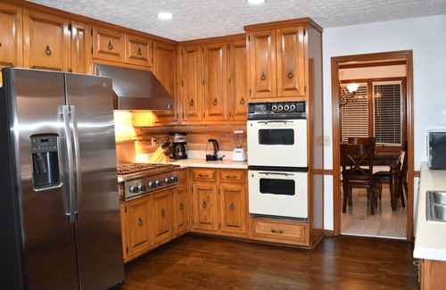 Woodstock House | Farmstay in Woodstock GA
