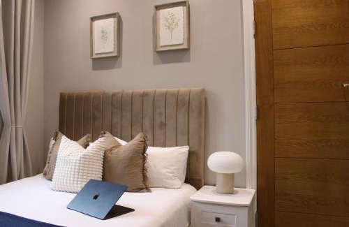 Barbican House | Farringdon Rooms