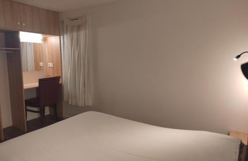 Bouafle Hotel | FASTHOTEL PARIS OUEST BOUAFLE