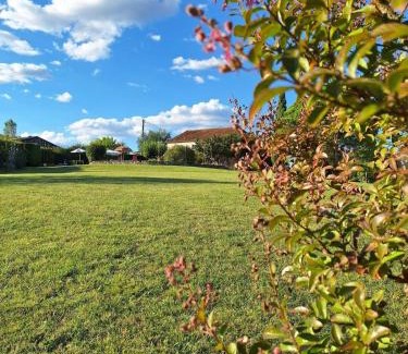 Villeneuve-sur-Lot Bed & Breakfast | Favau