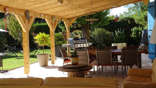 Villeneuve-sur-Lot Bed & Breakfast | Favau
