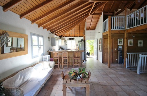 Le Moule Villa | FAVORITE: Large villa with swimming pool and jacuzzi and independent bungalow