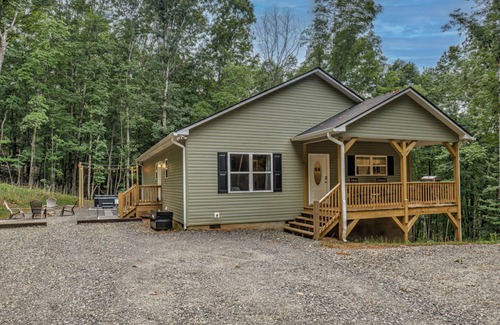 Blairsville House | Fawn'd Memories by Escape to Blue Ridge