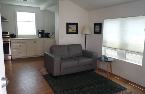 Village of La Jolla Cottage | Fay Cottage - Convenience in the heart of La Jolla village of La Jolla