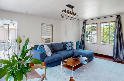 Village of La Jolla House | Fay Cottage