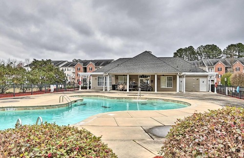 Westover Apartment | Fayetteville Condo about 5 Mi to Military Base!