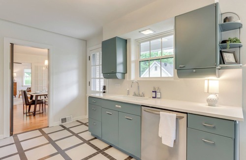 Fayetteville House | Fayetteville Home ~ 2 Blocks to Dickson Street!