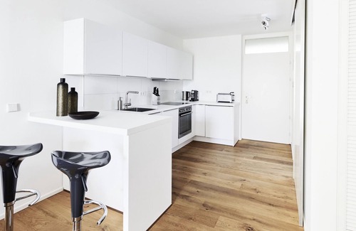 Wanne Apartment | FCB8 Convenient, quiet 1 room Whg in Tübingen
