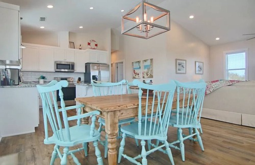 St. George Island House | FEBRUARY SPECIAL 3500. Private pool! Steps from the Beach, Pet Friendly