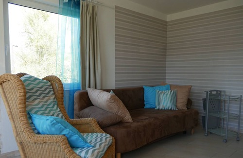 Gerswalde House | Feel-good bungalow with direct lake location
