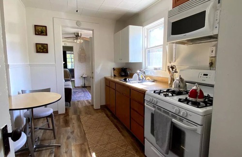 Auburn Apartment | Feel-Good Living by Downtown Auburn CA