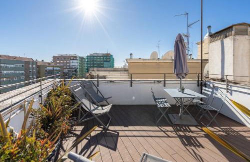 Vallehermoso Apartment | Feelathome Waldorf Suites Apartments