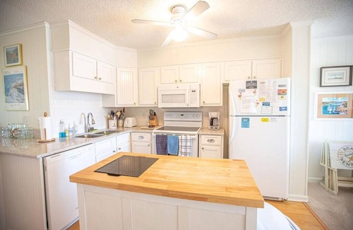 Holden Beach House | Feelin' Beachy - Upper Level Condo with Ocean and Waterway Views!