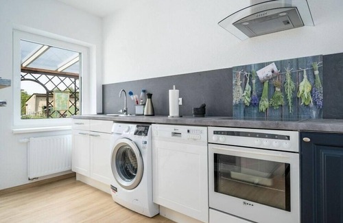 Mirow House | FeHaus Am Walnussbaum