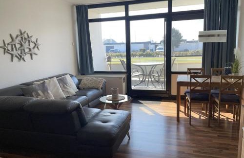Fehmarn Apartment | Fehmarn Burgtiefe Südstrand 2 Zimmer Wohnung SEESTERN mit Süd-Bk WaMa