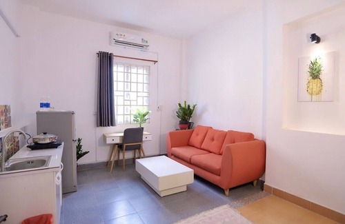 Hang Xanh House | Feli Home luxury service apartment 3mins to landmark81