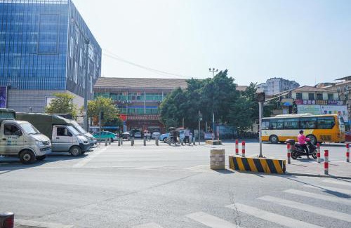 Baiyun Hotel | Felice Hotel-Guangzhou Baiyun International Airport Renhe Metro Station Branch
