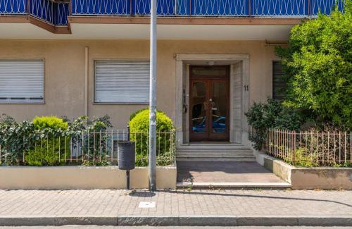 Bordighera Apartment | Femi Blue