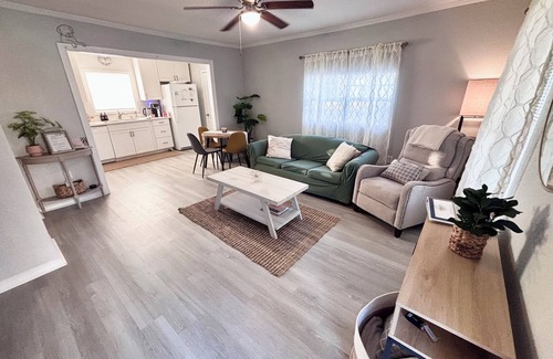 Navarre House | Fenced yard. Dogs ok! 4 miles to beach. Panhandle. Emerald Coast. Destin.