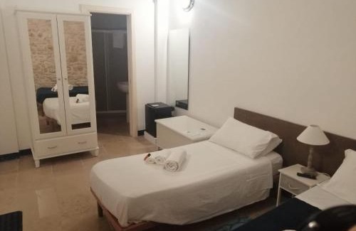 Campi Salentina House | Fenisia Guest House option wellness